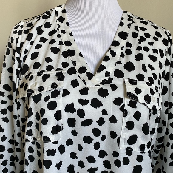 Liz Claiborne Tops - Liz Claiborne dress top